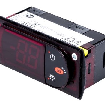 CAREL INDUSTRIES 风扇和热管理 PZD0SNP0E1